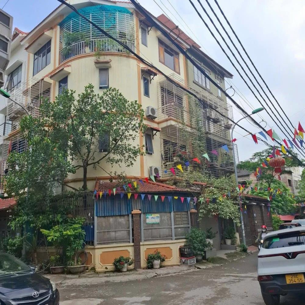 Bán nhà lô góc Cổ Nhuế 89m2, Bắc Từ Liêm - Ô tô vào nhà, giá 21.5 tỷ