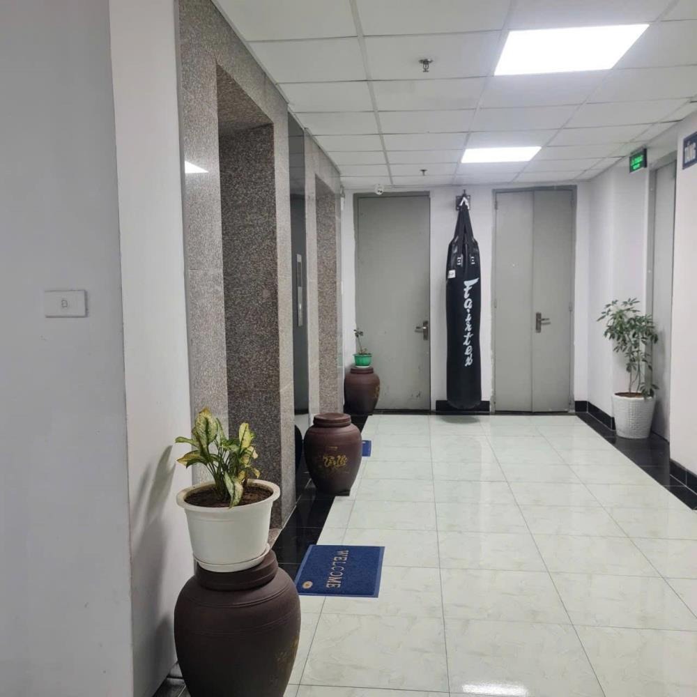 Căn hộ 2PN KĐT Giao Lưu - Giá 3.96 tỷ - Vị trí đẹp, Sổ đỏ vuông