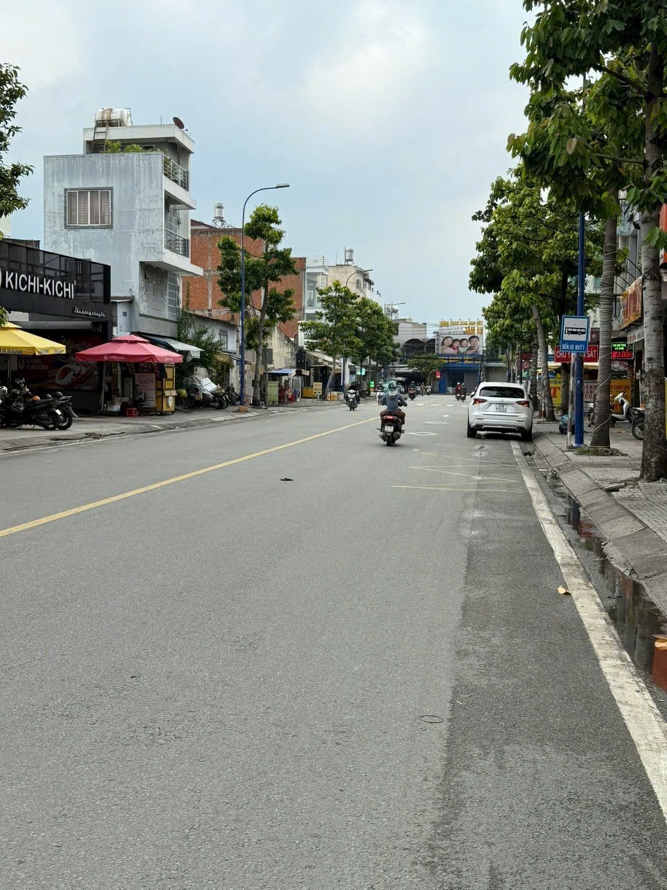 Nhà phố Hóc Môn: 24m2, Sổ Riêng, 1.654 tỷ - Vị trí VIP, Gần Tiện Ích