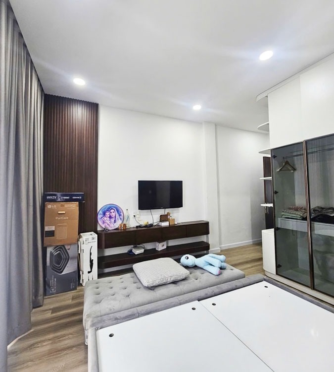 Nhà Hẻm Xe Hơi Tân Bình: 4.1x13m, 54m2, Chỉ 8.x Tỷ - Tuấn 0907980602