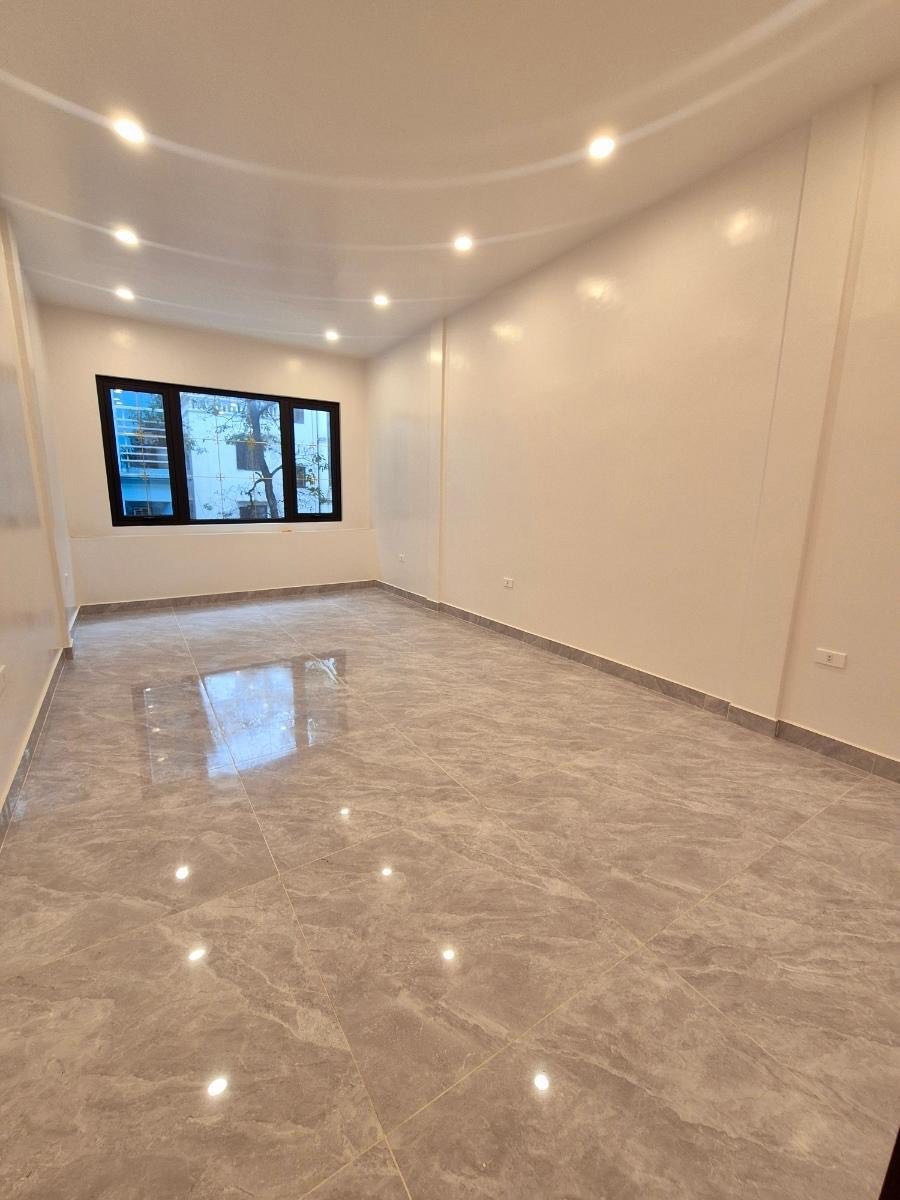 Vị trí đắc địa - Shophouse Nguyễn Trãi, Thanh Xuân - View Công viên - Giá 18.79 tỷ