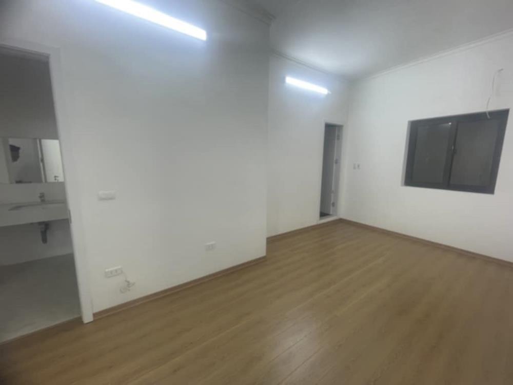 Bán nhà phố Khương Trung - Ô tô vào tận nơi - Kinh doanh đắt khách
