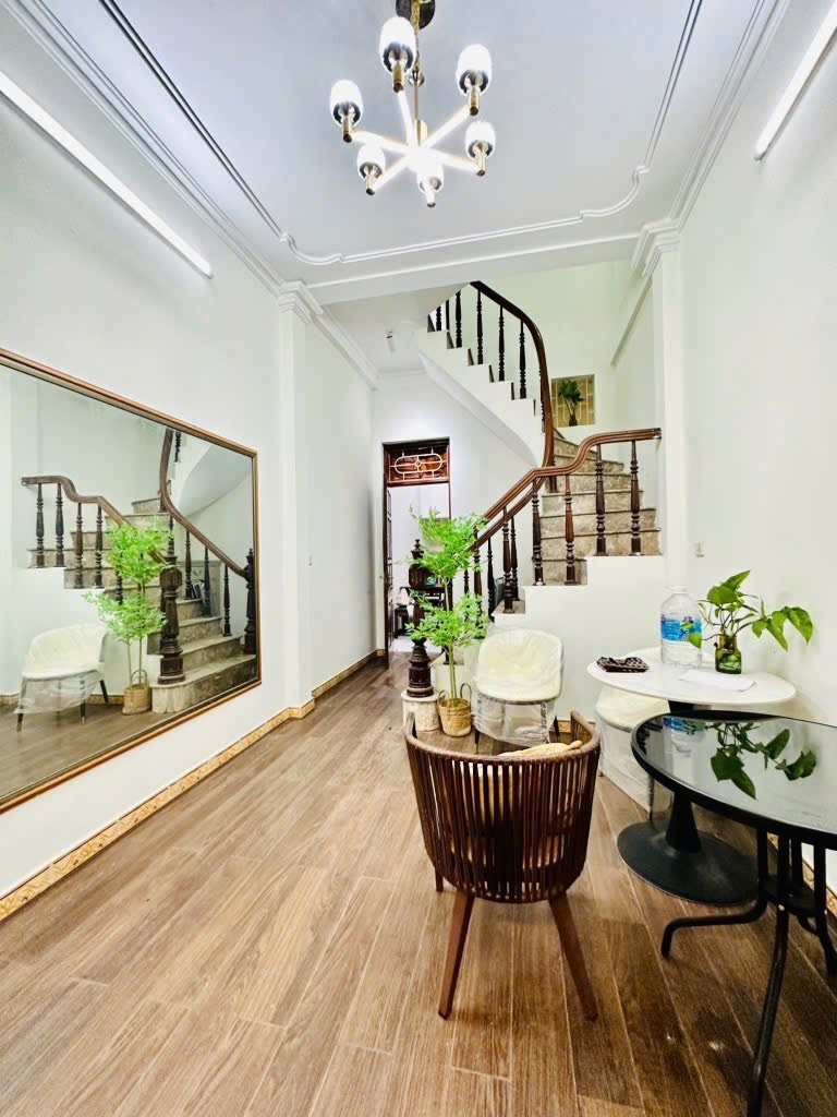 Bán nhà phố An Dương, 4 tầng, ô tô vào cửa, giá 9.3 tỷ