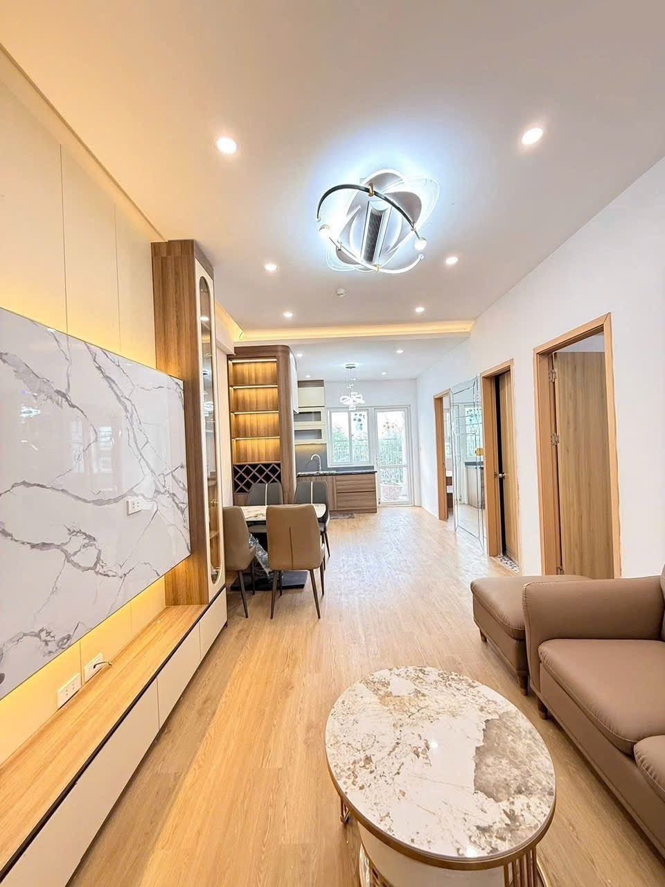 Căn hộ 2 ngủ View Hồ Điều Hòa Thanh Hà Cienco5 - Giá 2.4 tỷ