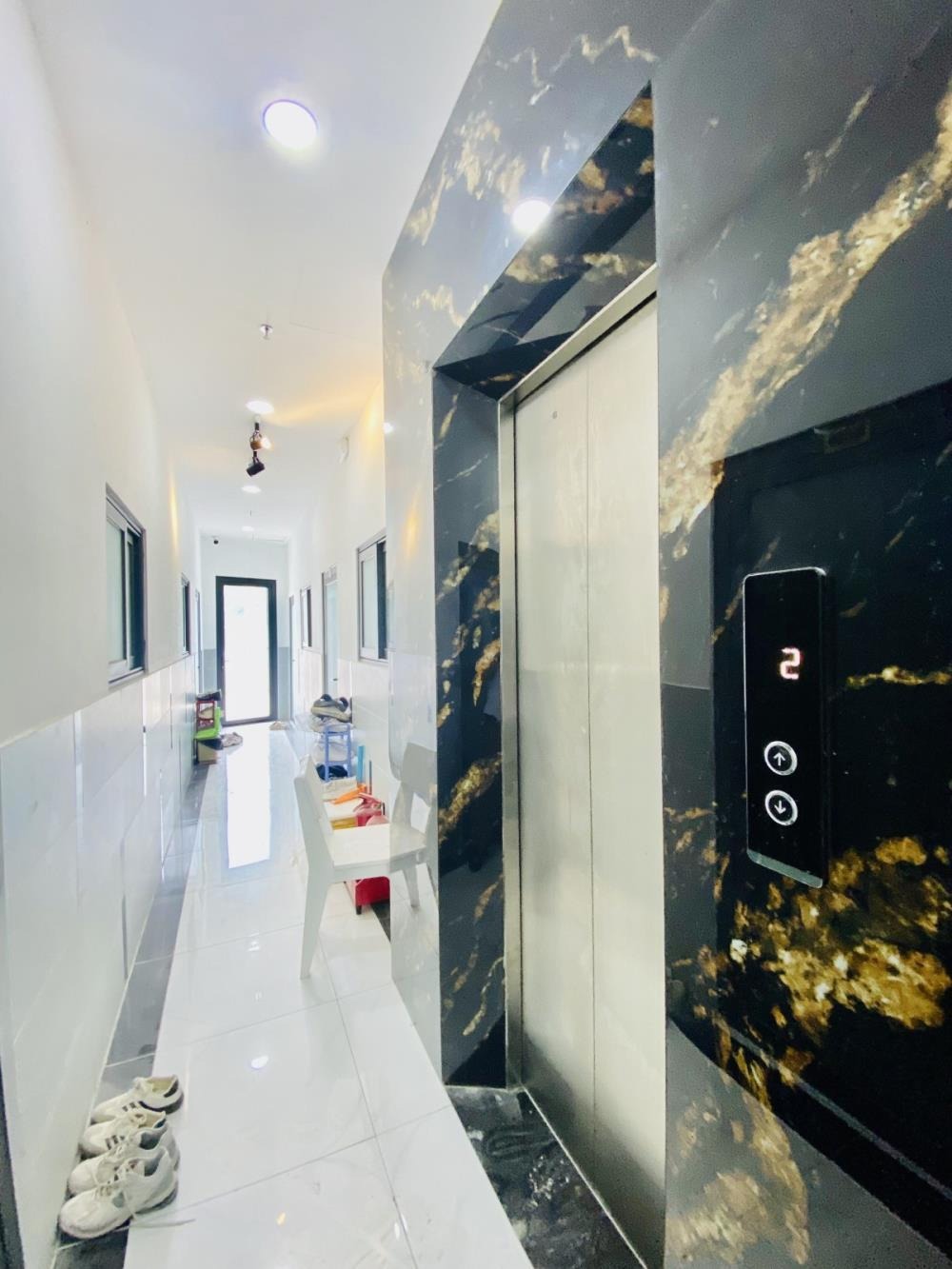 Toà nhà 210m2, 8 tầng, 75 phòng cho thuê, dòng tiền 300tr/tháng - Gò Vấp