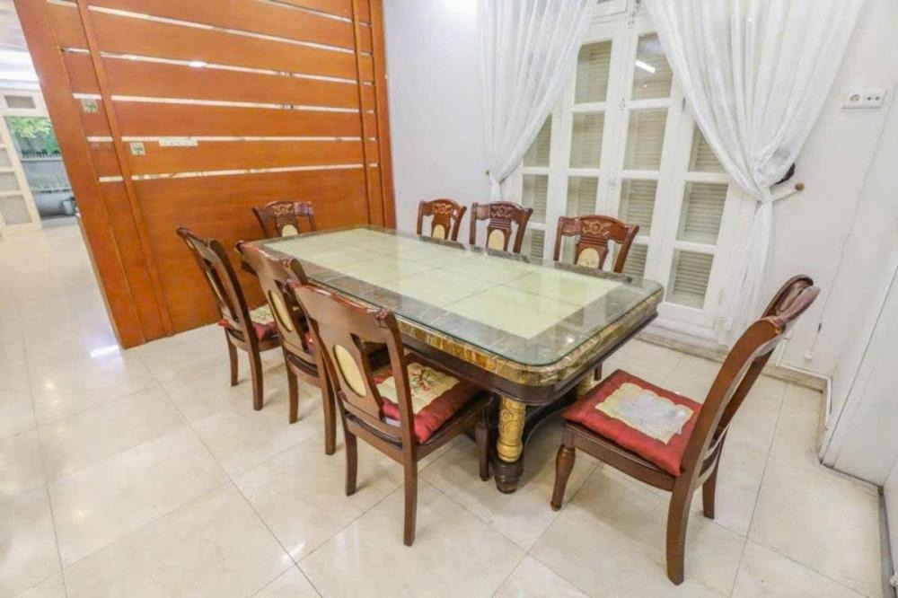 Bán Biệt Thự Ciputra - 230m2 - 3 Tầng - Vị Trí Đắc Địa