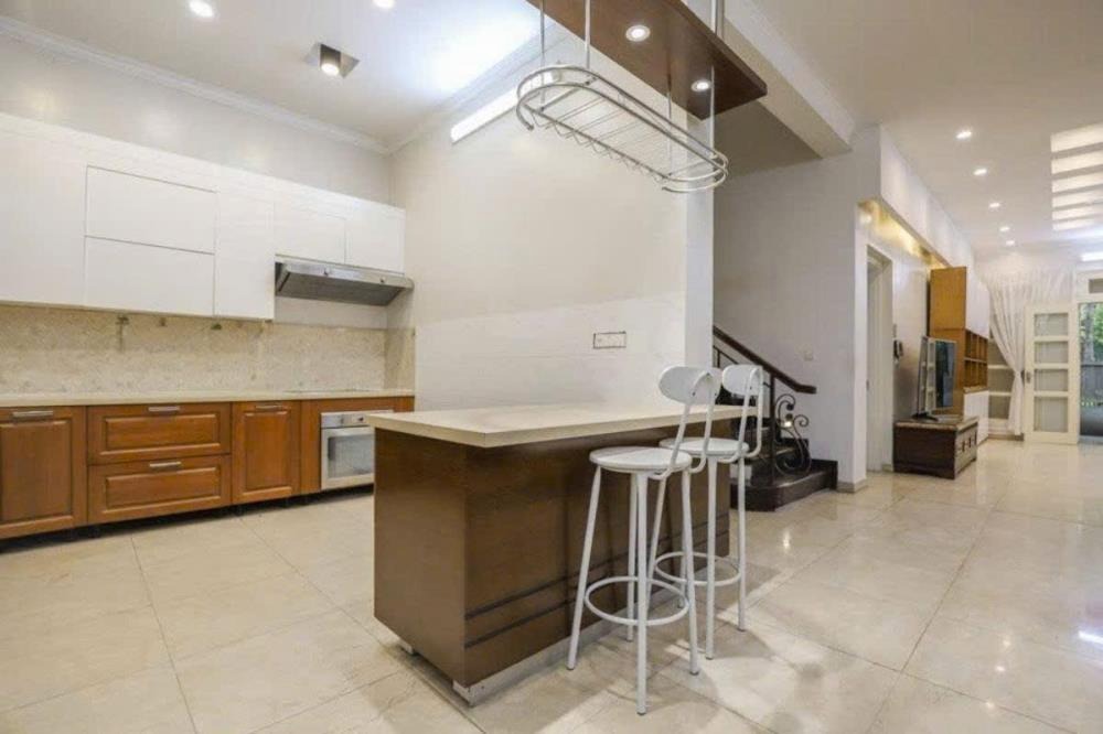 Bán Biệt Thự Ciputra - 230m2 - 3 Tầng - Vị Trí Đắc Địa