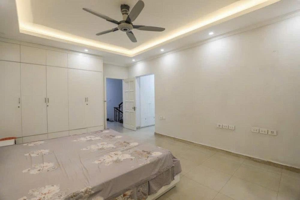 Bán Biệt Thự Ciputra - 230m2 - 3 Tầng - Vị Trí Đắc Địa