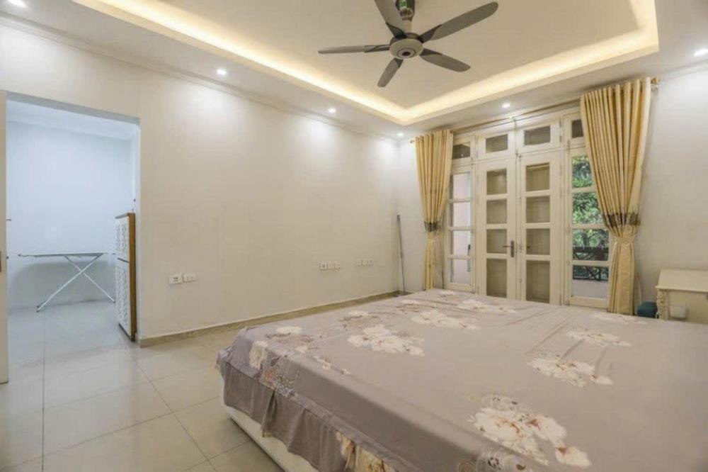 Bán Biệt Thự Ciputra - 230m2 - 3 Tầng - Vị Trí Đắc Địa
