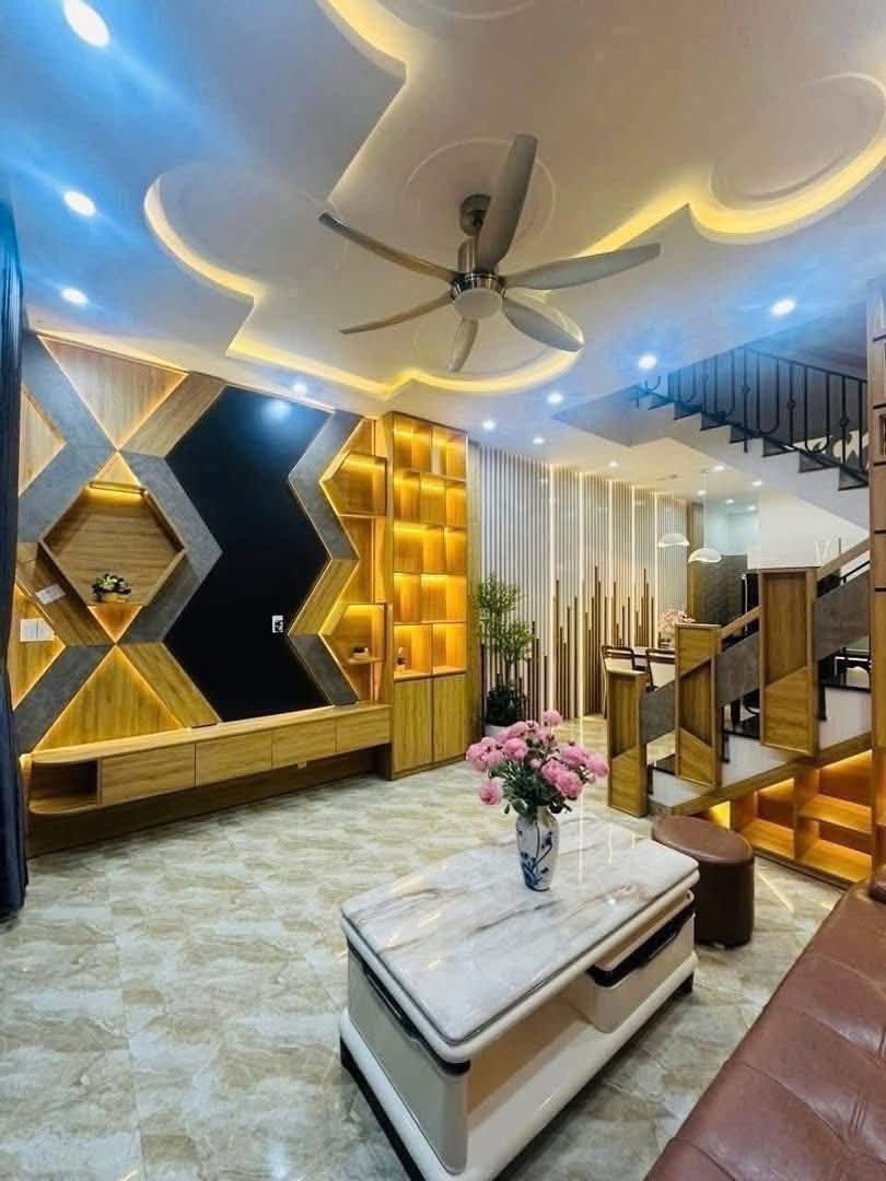 Bán nhà lô góc Đại Mỗ - Nam Từ Liêm - Giá 6.5 tỷ | Diện Tích 35m²