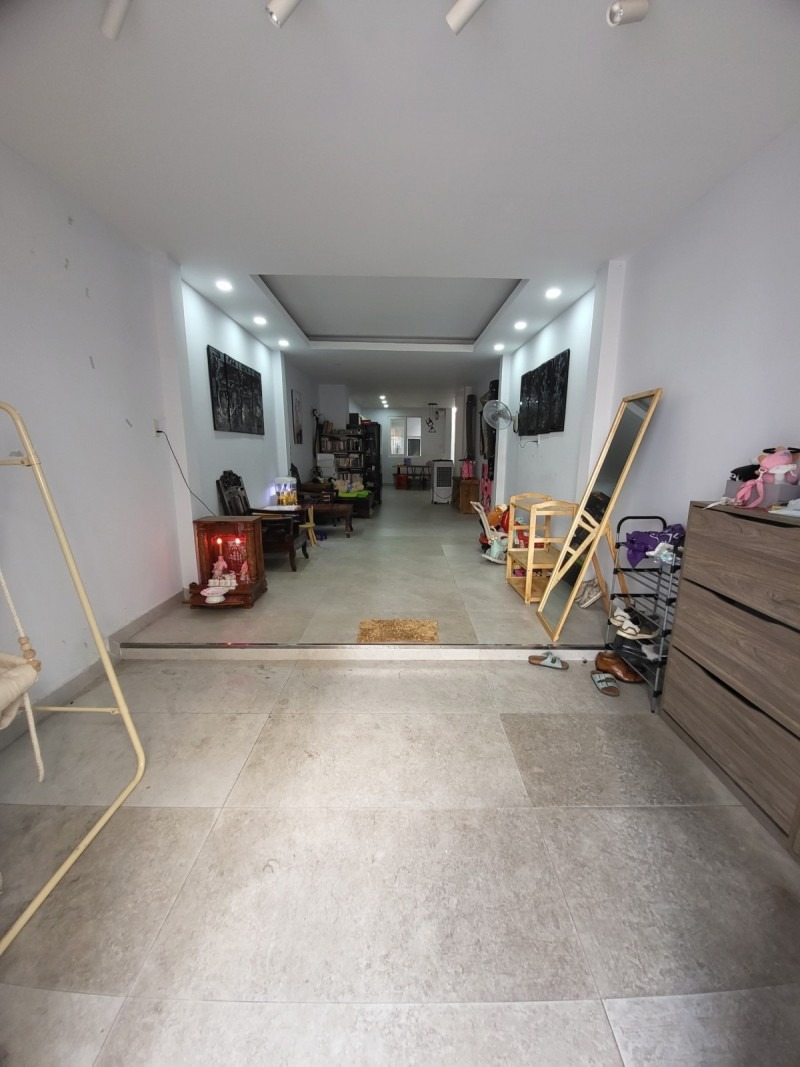 Bán Nhà 2 Tầng, 5.3x20m, Hưng Phú, Quận 8 - 6.6 Tỷ