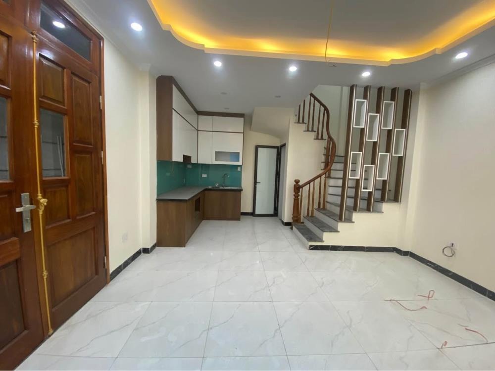 Bán Nhanh Nhà Kim Chung Hoài Đức - 31m2, 5 Tầng, Oto Đỗ Cửa - 5.2 Tỷ