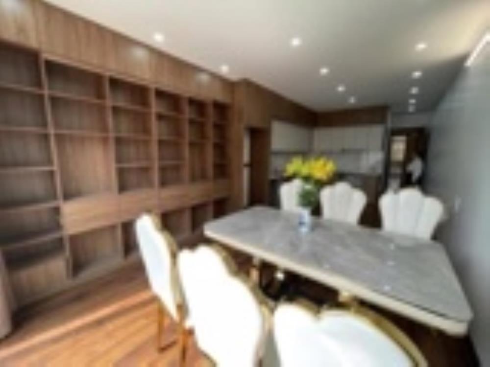 Bán nhà phân lô Phùng Chí Kiên, Cầu Giấy 44m2, 6 tầng, thang máy, ô tô vào nhà