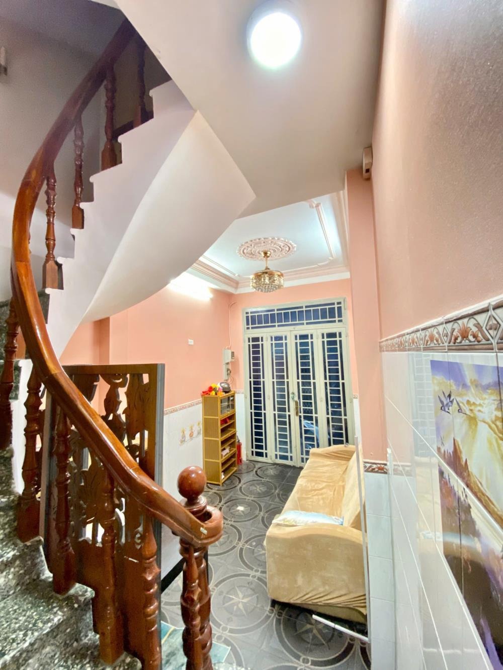 Bán Gấp Siêu Phẩm Nhà Phố Quận 3 – 6.5 Tỷ (Thương Lượng) – 30m2, 6 Phòng Ngủ, Thu Nhập Cao