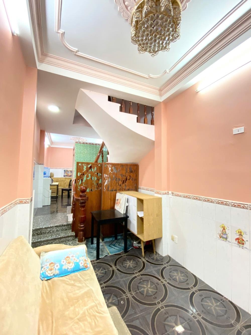 Bán Gấp Siêu Phẩm Nhà Phố Quận 3 – 6.5 Tỷ (Thương Lượng) – 30m2, 6 Phòng Ngủ, Thu Nhập Cao