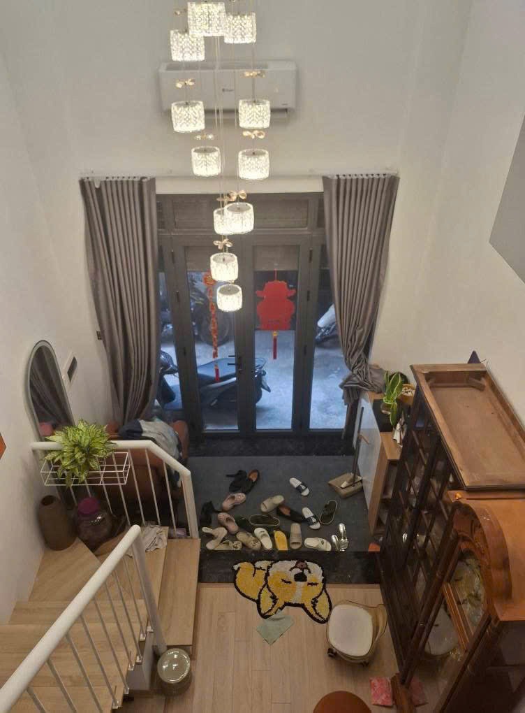 Bán nhà Thái Hà 44m² - 4 tầng - Giá 14.35 tỷ - Vị trí đẹp, giao thông thuận tiện