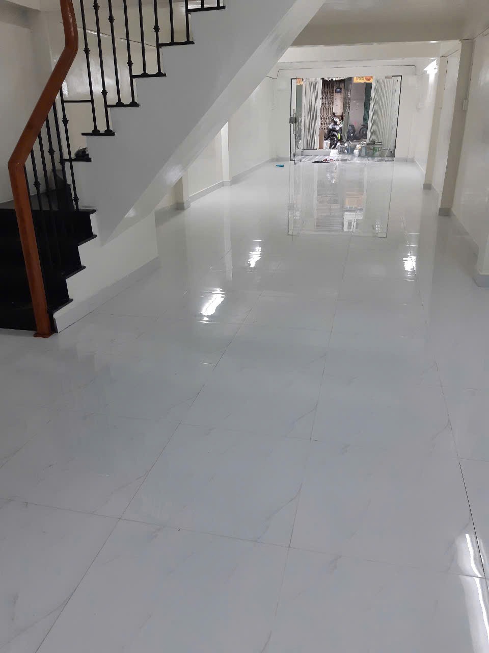Cho Thuê Nhà Nguyên Căn, Vị Trí Đắc Địa, Kinh Doanh Tốt Tại [Khu vực]