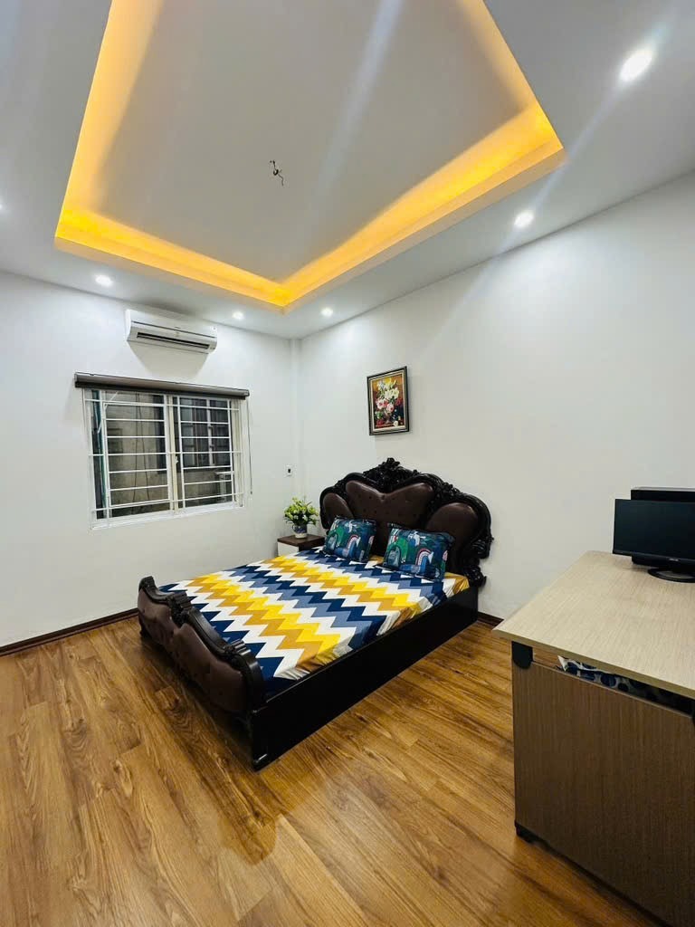 Nhà đẹp 5 tầng An Dương - Ô tô vào nhà, Giá Tốt - Chính Chủ