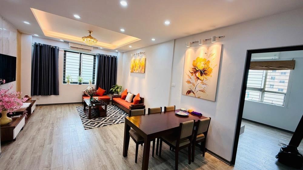 Căn hộ 2PN Nam Trung Yên Full Nội Thất - 4.67 tỷ