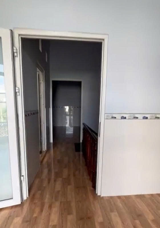 Bán Gấp Nhà Đẹp, Vị Trí Vàng Kinh Doanh - Giá Tốt Nhất Khu Vực