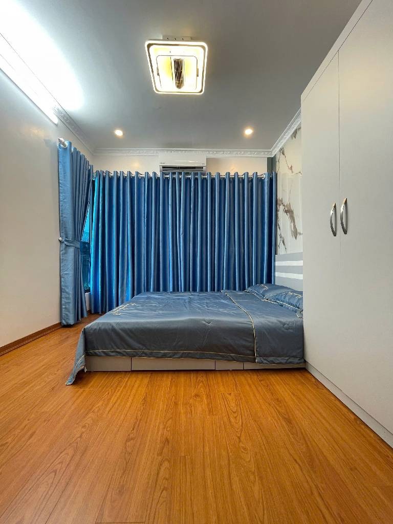 Nhà Đẹp Tây Sơn - Quang Trung: 5.15 Tỷ - 5 Tầng - Gần Phố