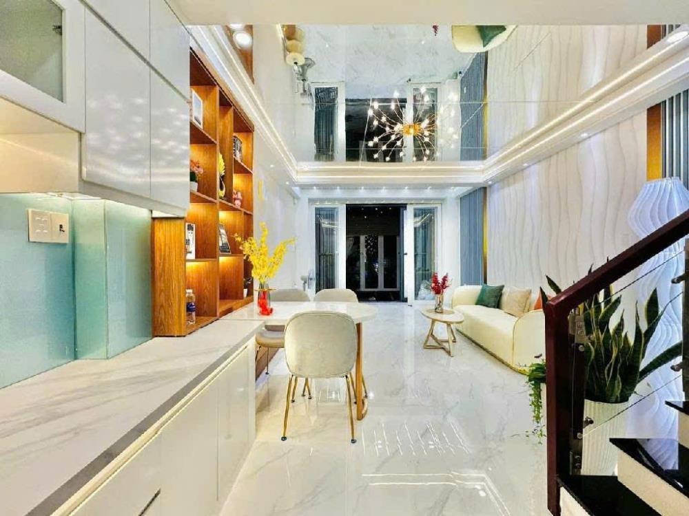Bán Nhà 5 Tầng Gò Vấp - 4x10m - Giá 5.32 Tỷ TL - Phạm Văn Chiêu