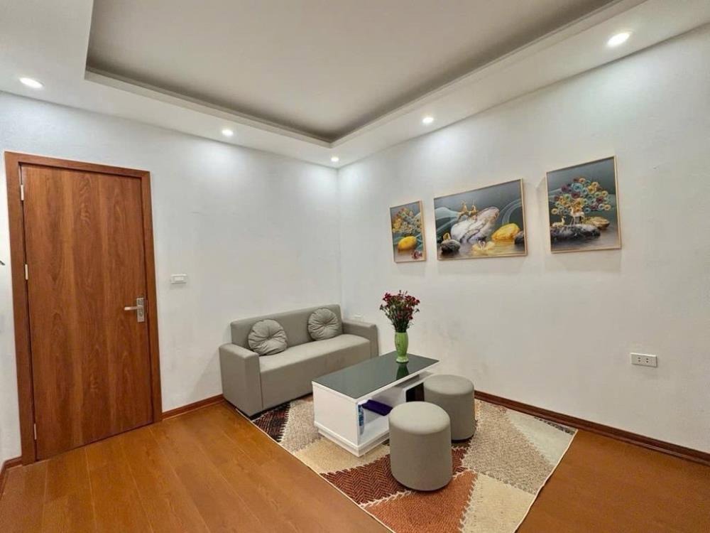 Nhà đẹp Minh Khai 50m2, 2PN, 2.5 tỷ, Sổ Đỏ - Full Nội Thất