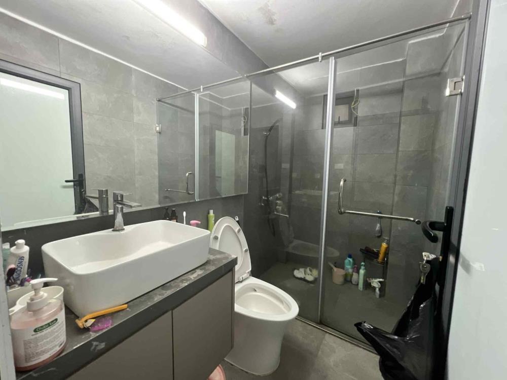 Nhà Mới Lạc Long Quân 58m2 - 4 Tầng - 15.5 Tỷ - Ô Tô Vào Nhà