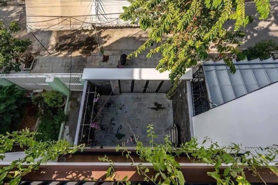Nhà 1 Trệt 1 Lầu Long An: Giá Chỉ 1.6 Tỷ, Đầu Tư Sinh Lời