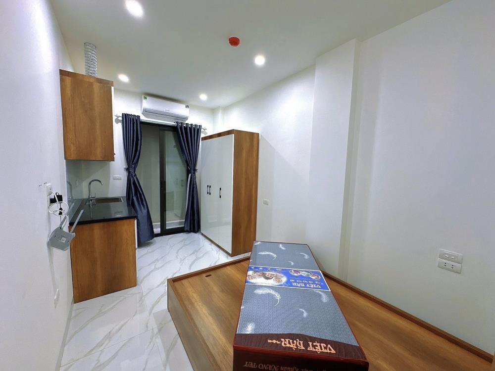 Dòng tiền khủng từ chung cư mini 8 tầng, 25 phòng - Vị trí vàng, ô tô đỗ cửa
