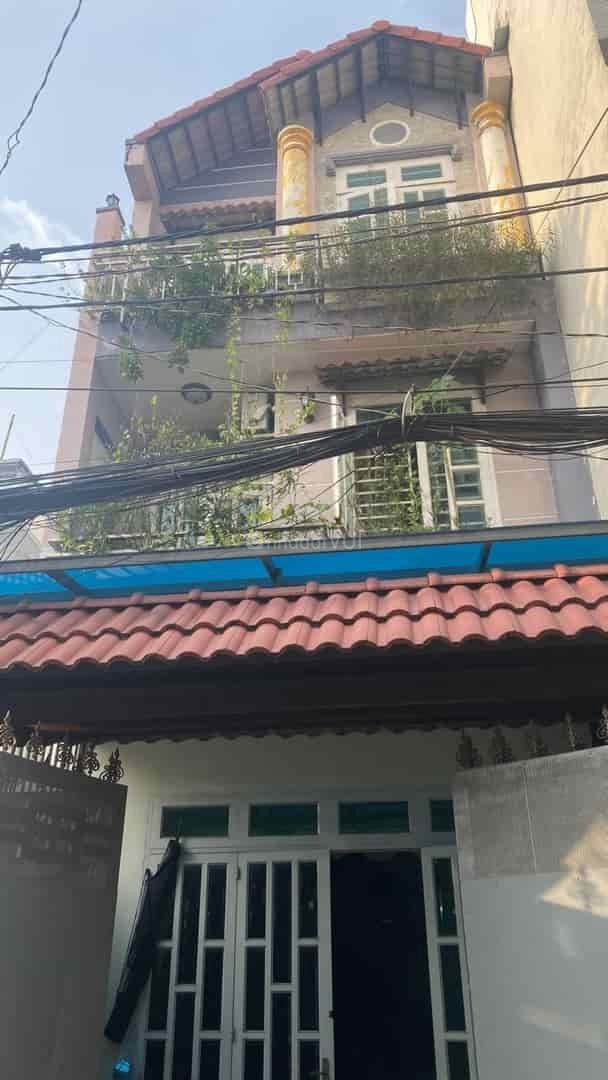 Bán Gấp Nhà 3 Lầu Quận 7 - Giá 3.55 Tỷ Thương Lượng - Vị Trí Đắc Địa
