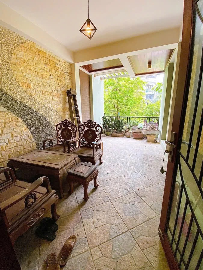 Bán nhà phố Vương Thừa Vũ, Thanh Xuân - 50m2, 5 tầng, ô tô đỗ cửa - Giá 15 tỷ