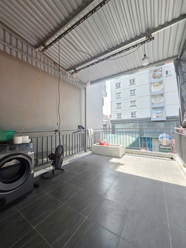 Bán nhà đẹp Thái Hà 46m² - Giá chỉ 14 tỷ - Ngõ thông, Sổ vuông