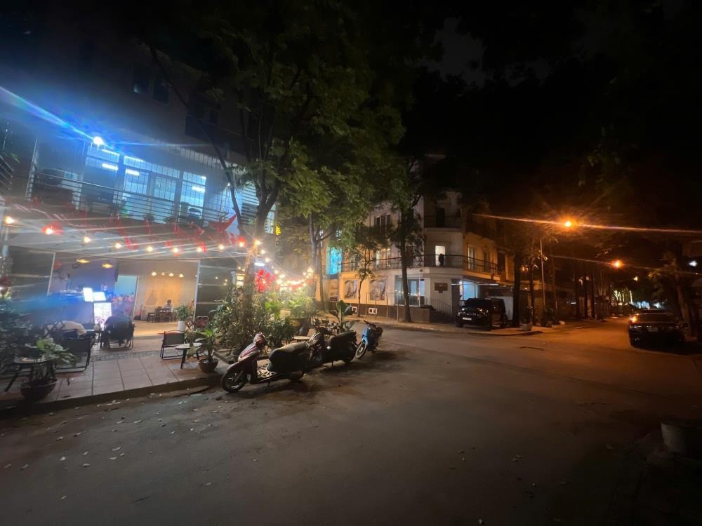 Bán Lô Góc 4 Tầng KĐT Xa La - Vị Trí Đẹp, Kinh Doanh Sinh Lời