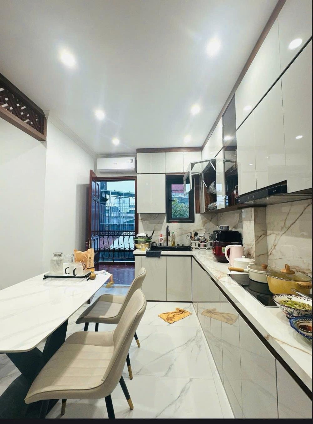 Bán nhà riêng Hà Nội: Hồng Mai - Lô Góc - Thang Máy - Sổ Đỏ