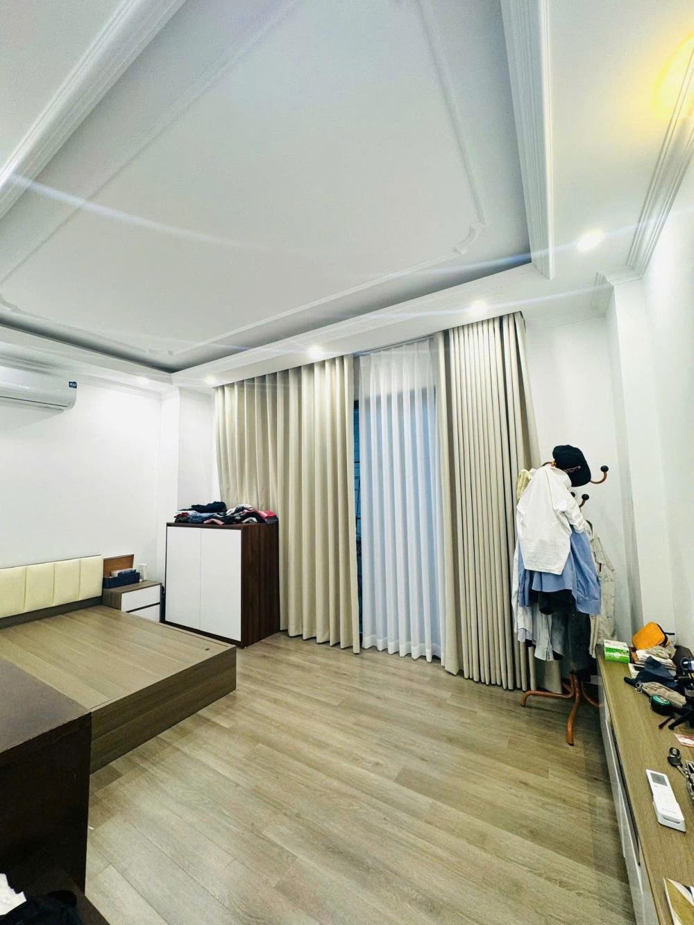 Bán nhà riêng Hà Nội: Hồng Mai - Lô Góc - Thang Máy - Sổ Đỏ