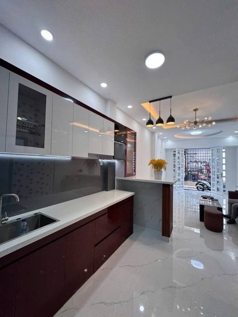 Bán nhà Tây Mỗ - Nam Từ Liêm: 6.5 tỷ, 42m², Mặt Tiền 4.5m
