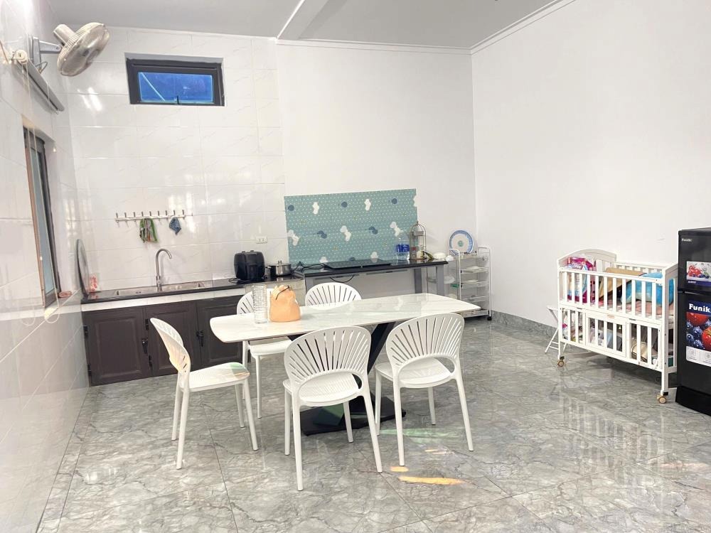 Bán nhà 72.2m2, 4 tầng, 4PN, sau Học viện Chính sách, Giá 7.6 tỷ