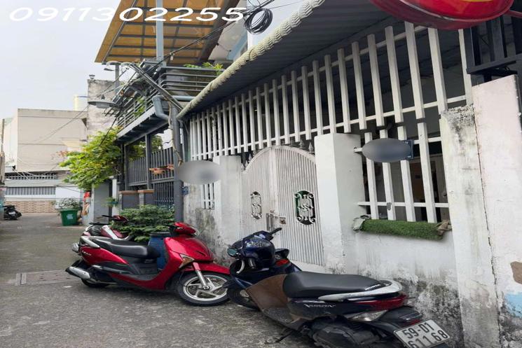 NHÀ CẤP 4 CÓ GÁC 55M2 NGAY CHỢ 339 Phước Long B 4.2 tỷ