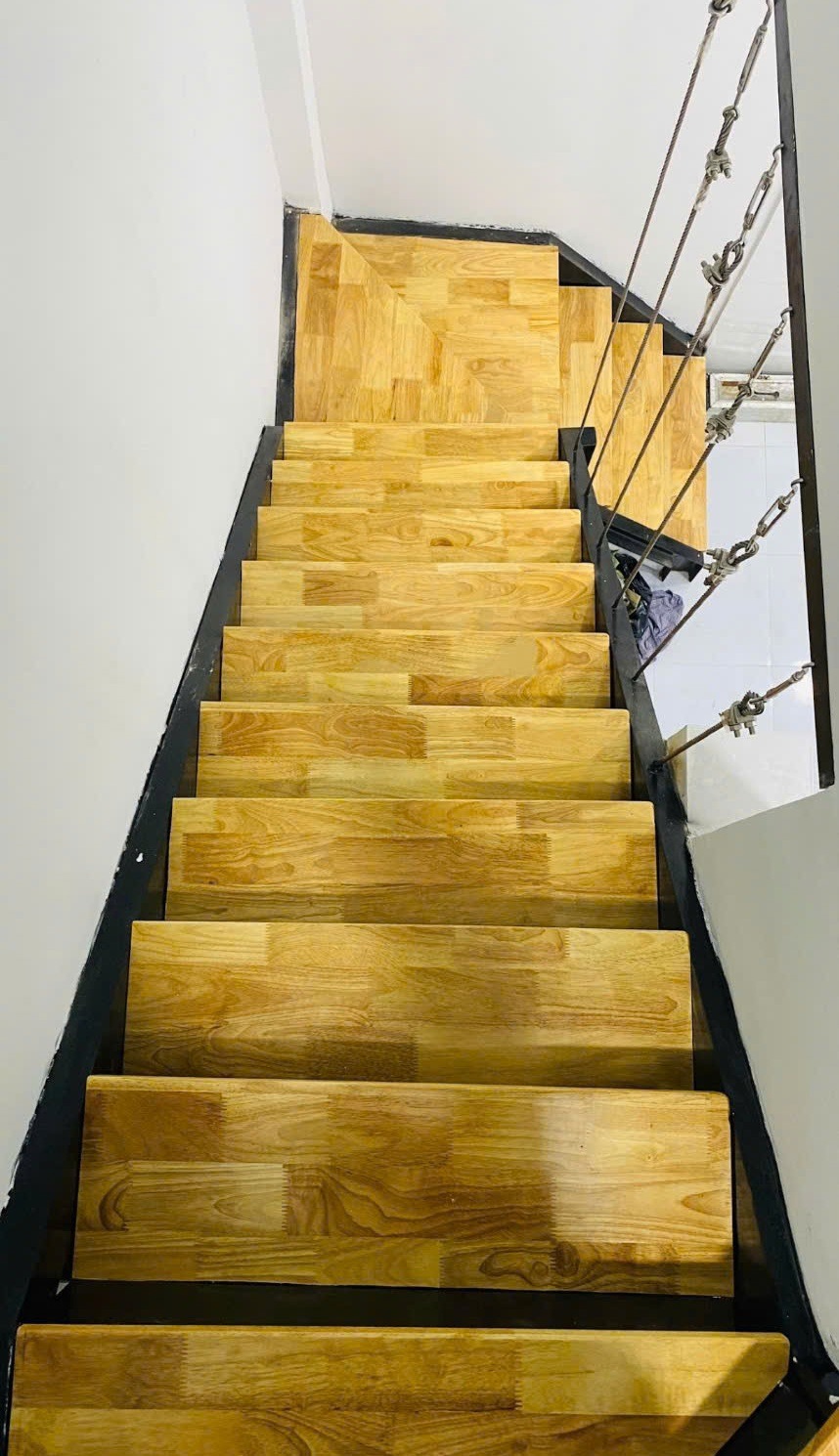 Bán Nhà 3 Tầng BTCT Bình Thạnh - 50m2 - 2.3 Tỷ - Ngay Chợ