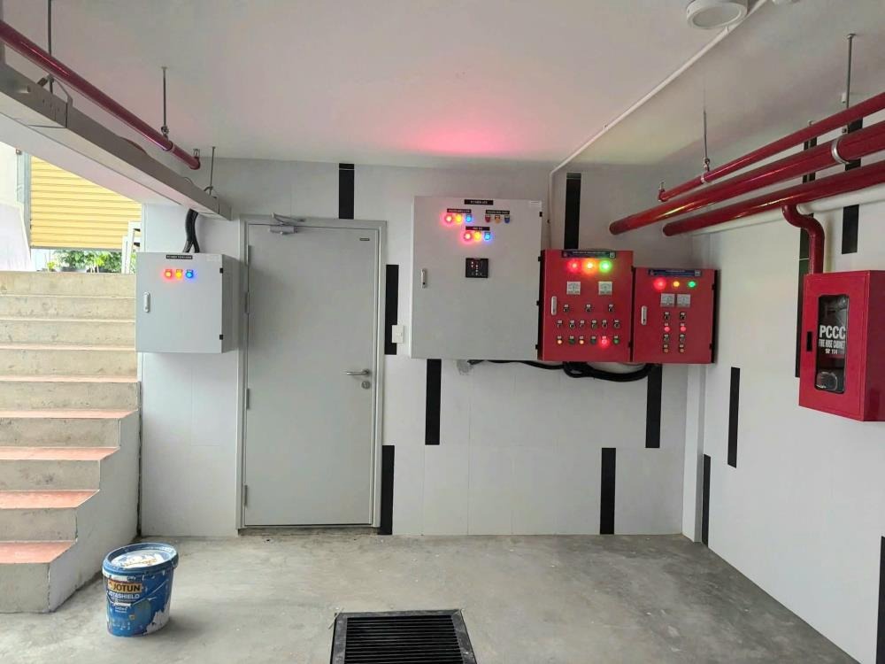Cho Thuê Tòa Nhà Góc 2 Mặt Tiền Bàu Cát, Tân Bình - 7x20m, Đúc 1 Hầm, 5 Lầu