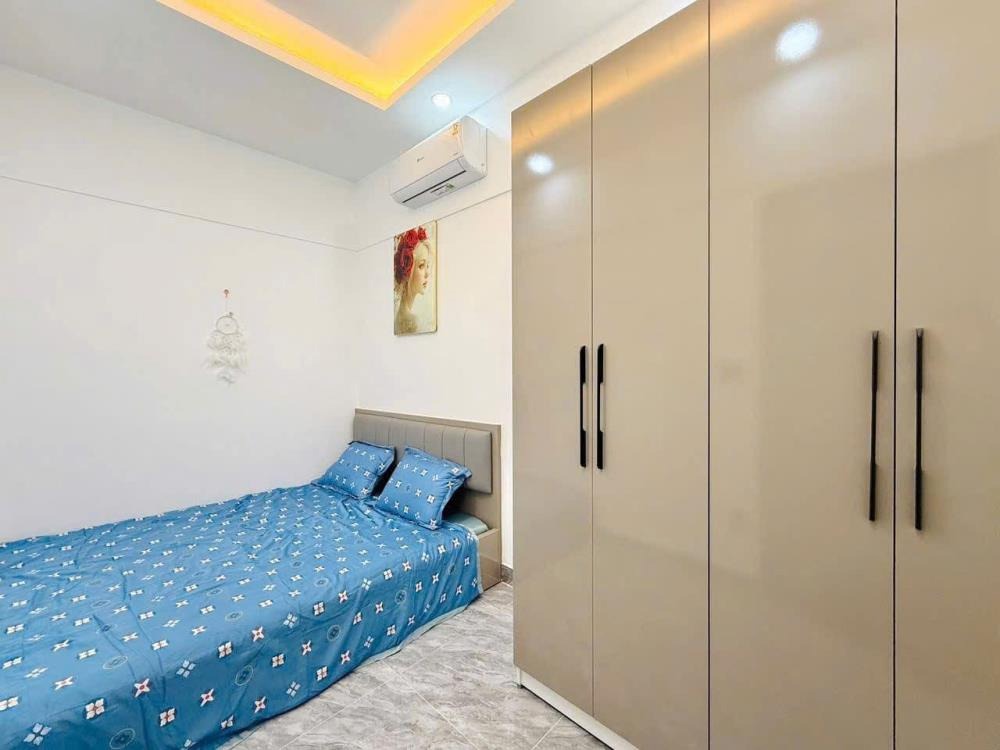 Bán nhà riêng 3 tầng, 3PN Tân Bình - 5.85 tỷ full nội thất