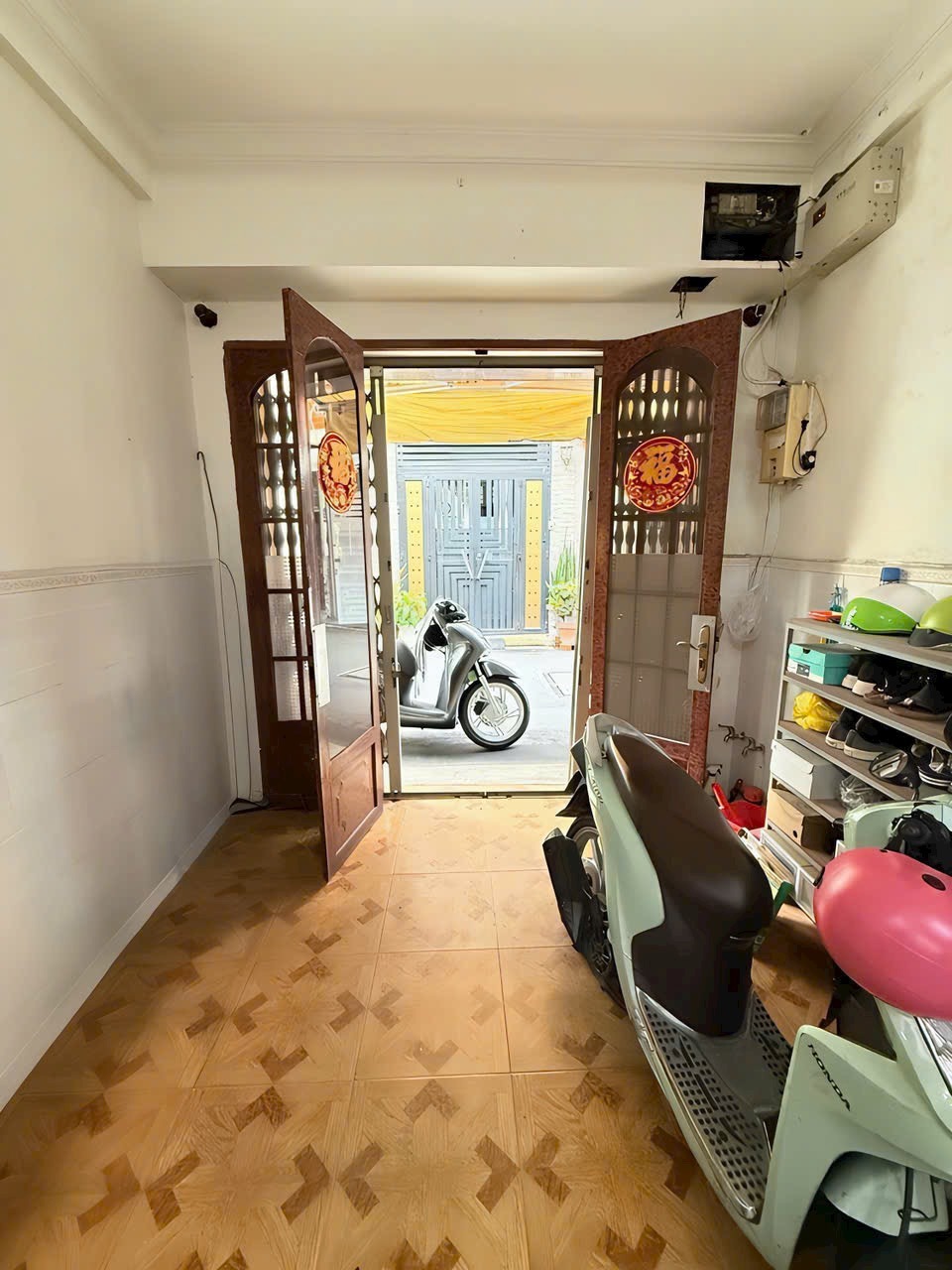 Bán nhà Nguyễn Sỹ Sách, Tân Bình - 4.29 tỷ - 3PN, Hẻm Xe Hơi