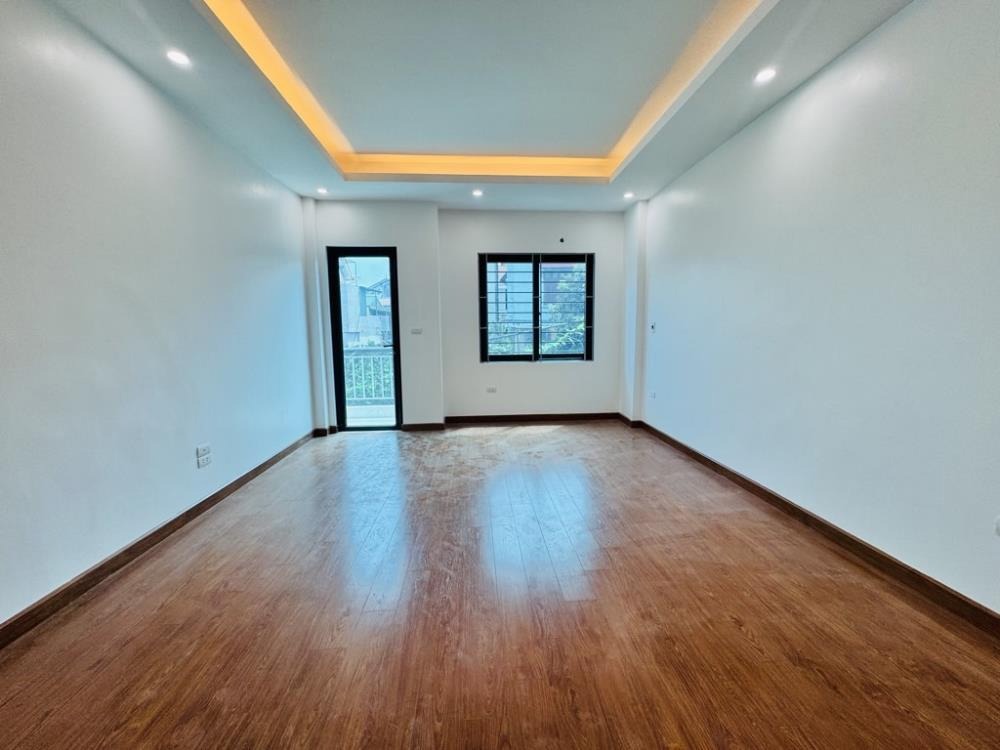 Bán Nhà Thượng Cát - 5 Tầng - 36.3m2 - Giá 5.3 Tỷ - Vị Trí Đẹp