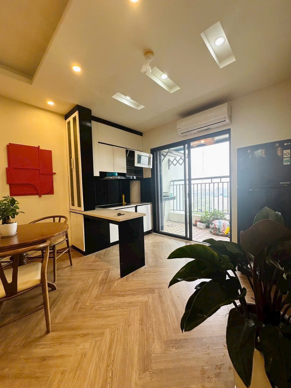 Căn Góc 76m2, View Thoáng, KĐT Thanh Hà - Giá Hơn 2 Tỷ