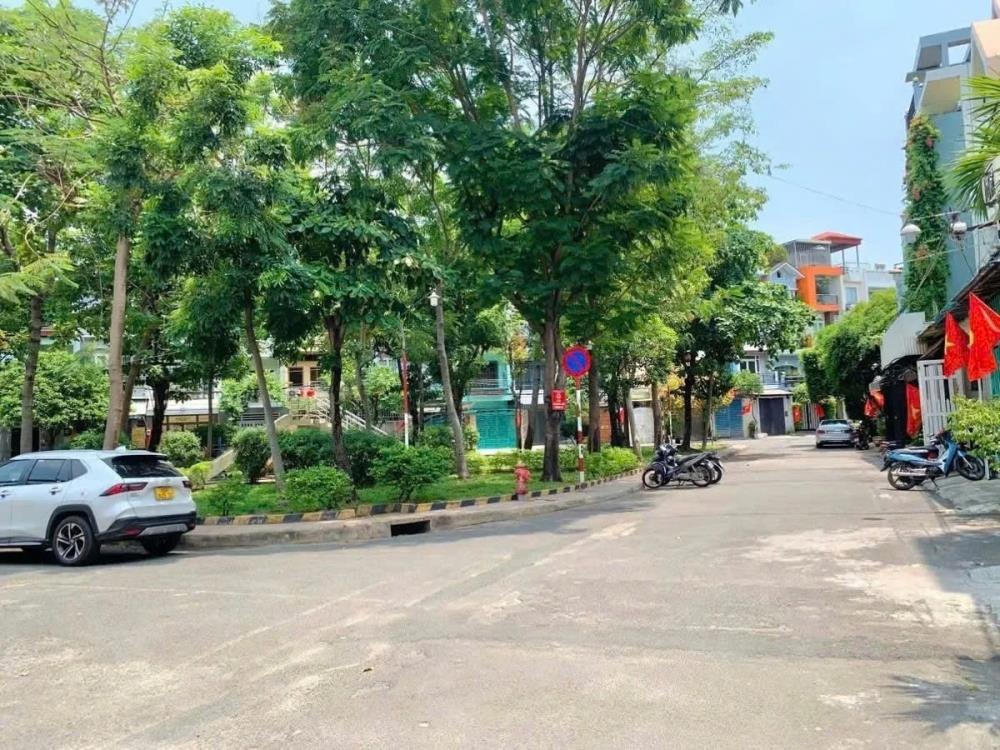 Nhà Đẹp 4 Tầng, Hẻm Xe Hơi, 6 Phòng Ngủ - Giá 8.95 tỷ (TL)