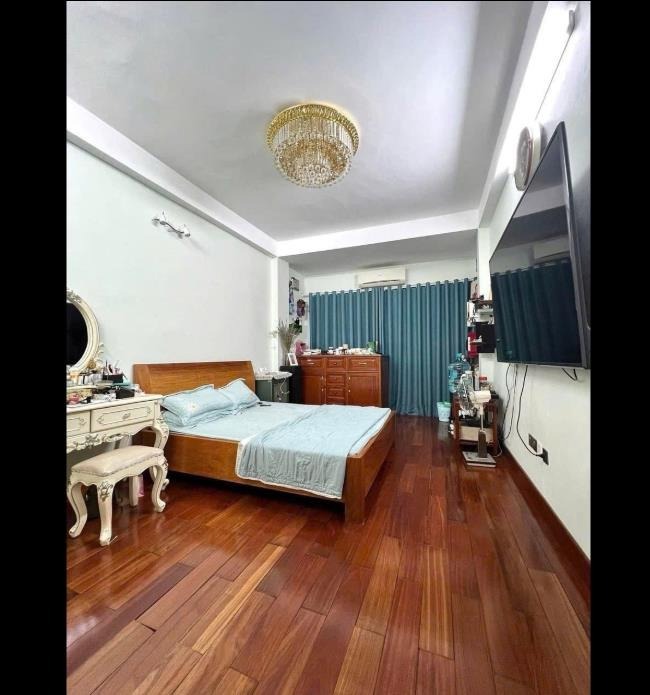 Siêu phẩm phân lô Nguyễn Chí Thanh: Thiết kế hiện đại, nội thất sang trọng, thang máy xịn, gara ô tô