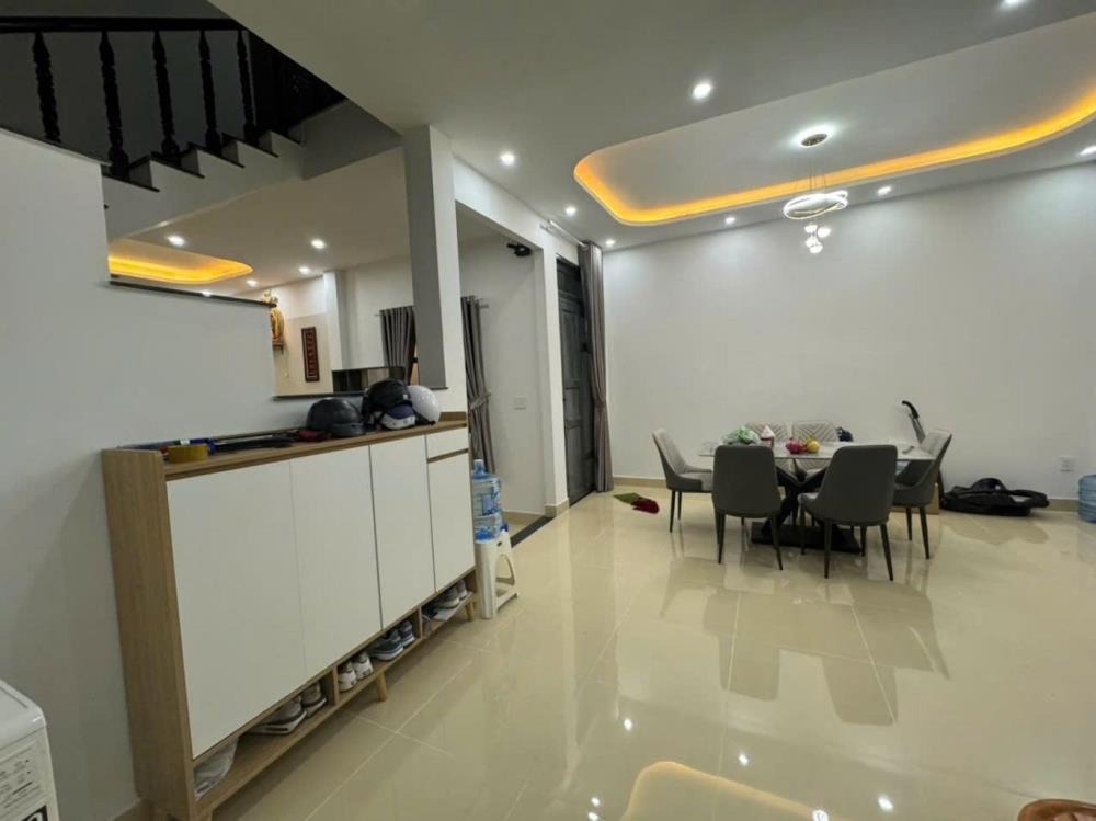 Nhà 2 Tầng Sát Chợ Phước Bình, Bình Dương - 7.1 Tỷ SHR