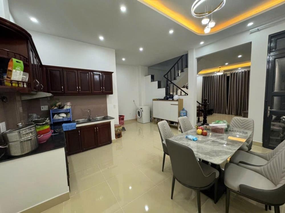 Nhà 2 Tầng Sát Chợ Phước Bình, Bình Dương - 7.1 Tỷ SHR