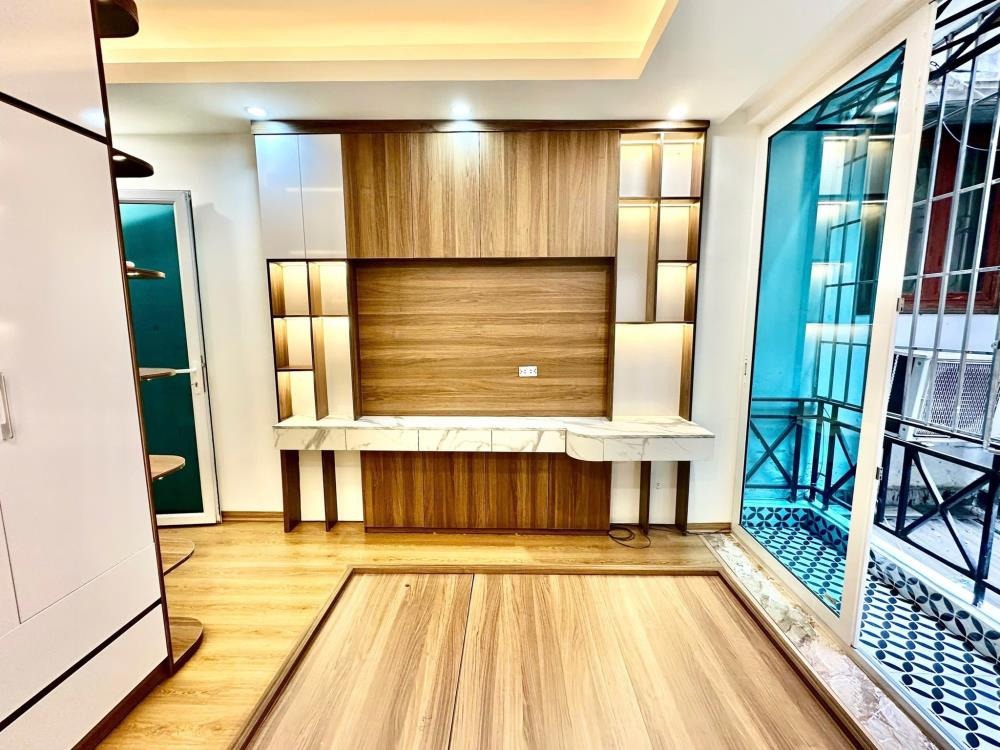 Siêu phẩm Quang Trung Hà Đông - 5 tỷ - Nhà 5 Tầng, 10m Ra Mặt Phố, Oto Đỗ